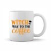 Κεραμική Κούπα Halloween "Witch Way to the Coffee". Γιορτάστε την τρομακτική γλυκιά αυτή γιορτή διακοσμώντας το τραπέζι του πρωινού ή τον χώρο σας με τις θεματικές Halloween κούπες της Craftbox! Μπορείτε να τις κάνετε δώρο ή σκέτες ή γεμίζοντάς τες με λιχουδιές ή ζαχαρωτά! Κεραμική κούπα γυαλιστερή άσπρου χρώματος Υψηλή ποιότητα εκτύπωσης Ανθεκτική σε πλυντήριο πιάτων Χωρητικότητα 11oz Τεμάχια : 1